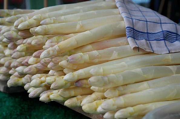 Lækre hvide asparges